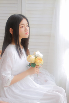 美女高清水下视频